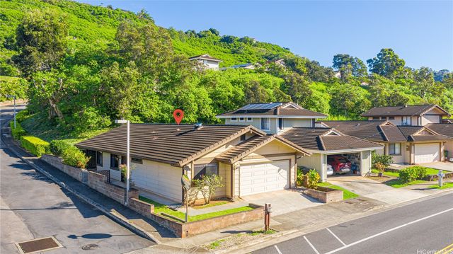 98-582 Kilinoe Street 98, Aiea, HI 96701