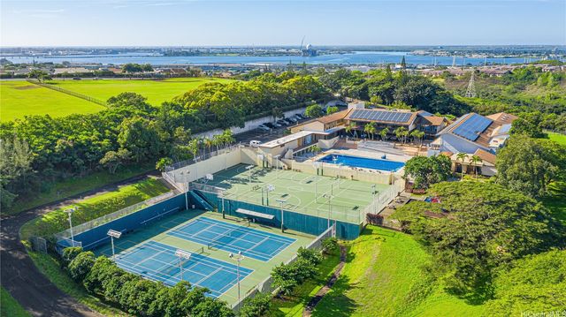 98-582 Kilinoe Street 98, Aiea, HI 96701