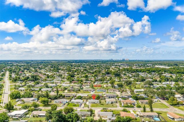 18186 IRIS ROAD, Fort Myers, FL 33967