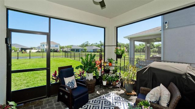 5764 BUNGALOW GROVE COURT, Palmetto, FL 34221