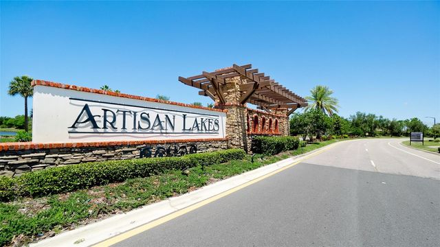 5764 BUNGALOW GROVE COURT, Palmetto, FL 34221