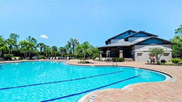 5764 BUNGALOW GROVE COURT, Palmetto, FL 34221