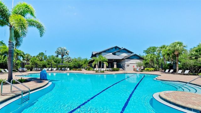 5764 BUNGALOW GROVE COURT, Palmetto, FL 34221