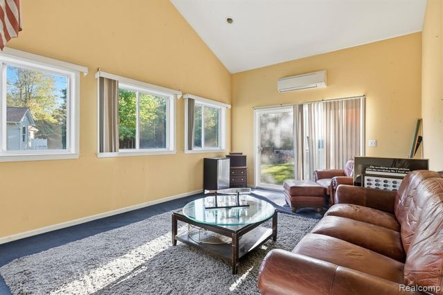 3590 Habitat Trail, Pinckney, MI 48169