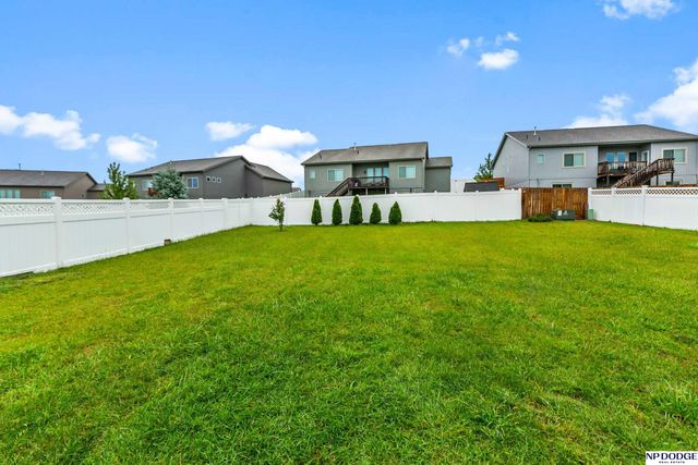 9215 S 179 Street, Omaha, NE 68136