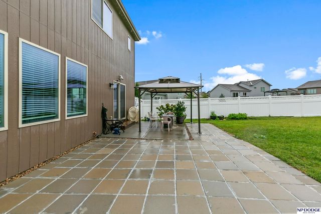 9215 S 179 Street, Omaha, NE 68136