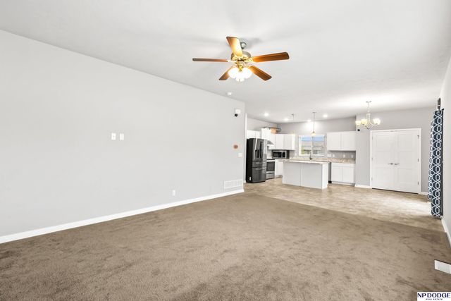 9215 S 179 Street, Omaha, NE 68136