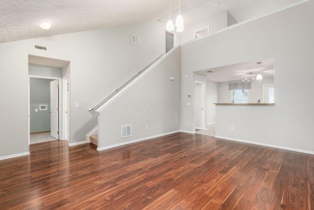 6029 Treaty Lane, Galloway, OH 43119