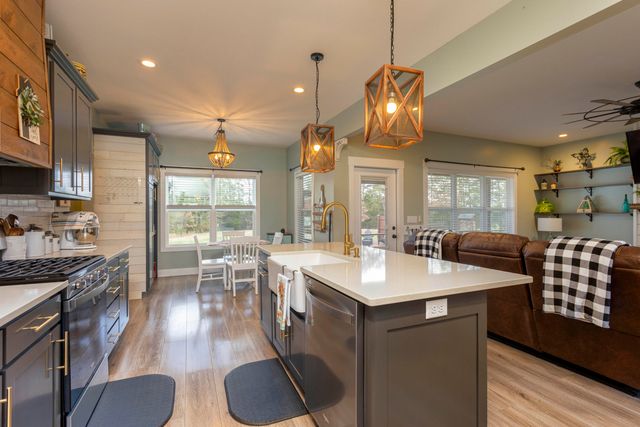 150 Ten Mile Lane, Ten Mile, TN 37880