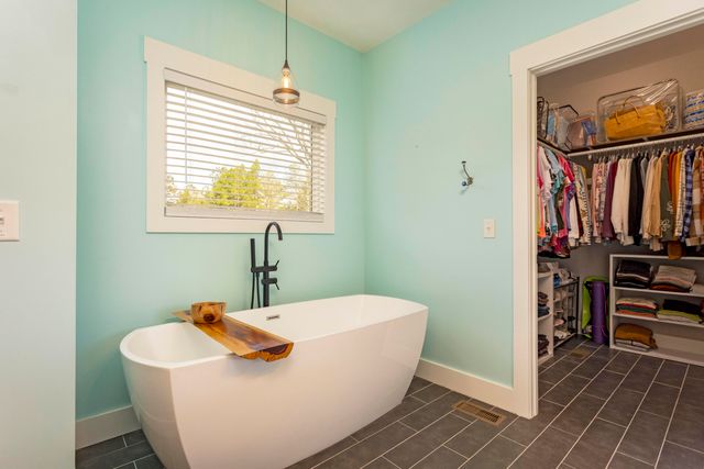 150 Ten Mile Lane, Ten Mile, TN 37880