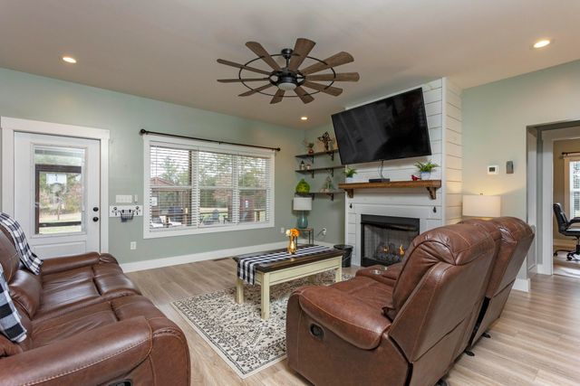 150 Ten Mile Lane, Ten Mile, TN 37880