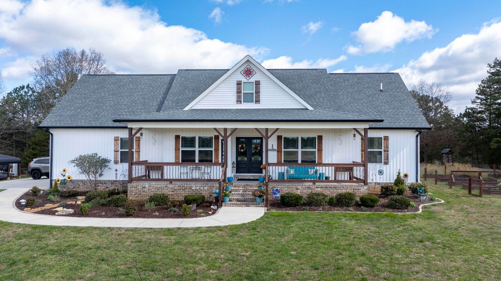 150 Ten Mile Lane, Ten Mile, TN 37880