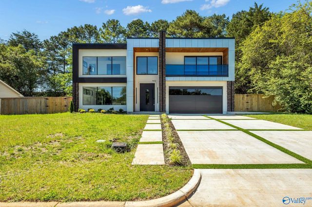 4602 Whitehall Drive NW, Huntsville, AL 35816