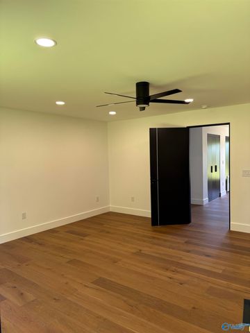4602 Whitehall Drive NW, Huntsville, AL 35816