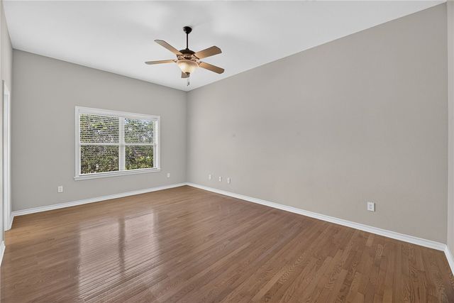7 Great Lakes Dr, Corpus Christi, TX 78413