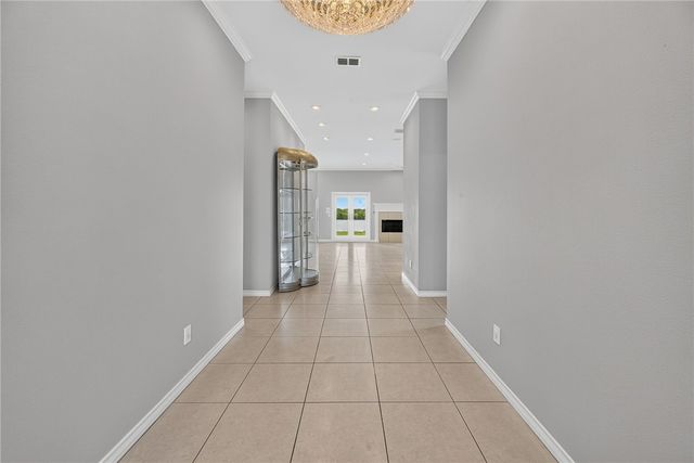 7 Great Lakes Dr, Corpus Christi, TX 78413
