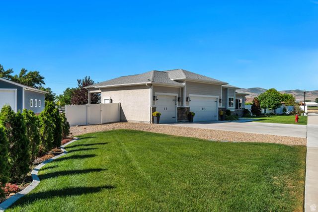 13369 S TRESTLE LN, Riverton, UT 84065