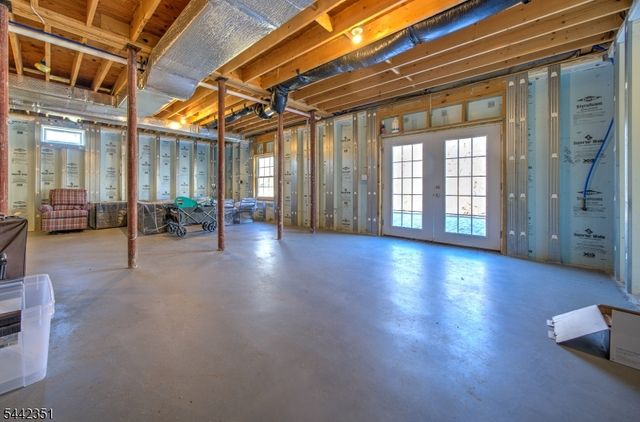 1125 Van Arsdale Dr, Branchburg Twp., NJ 08853