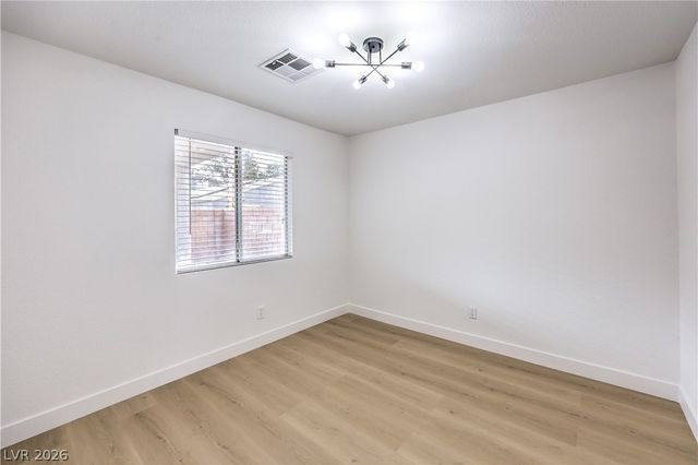 2405 Daisy Hill Avenue, Las Vegas, NV 89106