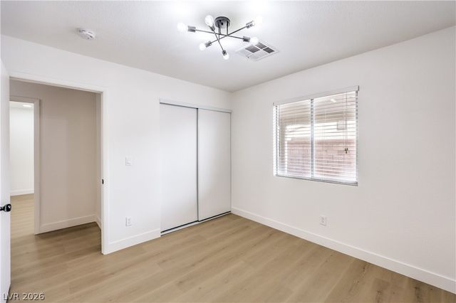 2405 Daisy Hill Avenue, Las Vegas, NV 89106