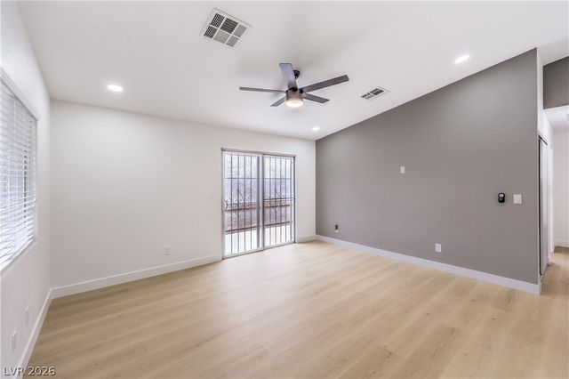 2405 Daisy Hill Avenue, Las Vegas, NV 89106