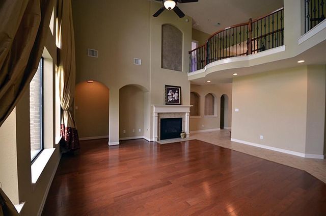 2498 Encino Avenue, League City, TX 77573