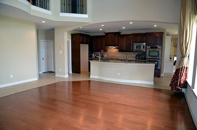 2498 Encino Avenue, League City, TX 77573