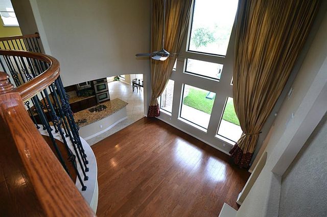 2498 Encino Avenue, League City, TX 77573