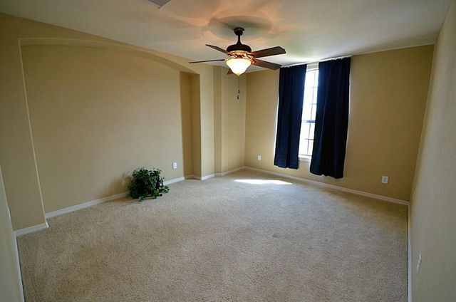 2498 Encino Avenue, League City, TX 77573