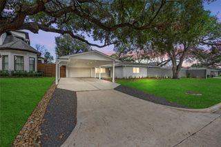 4422 Merwin Street, Houston, TX 77027