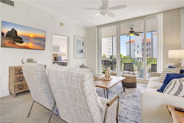 470 Launch CIR V-405, Naples, FL 34108