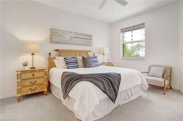 470 Launch CIR V-405, Naples, FL 34108