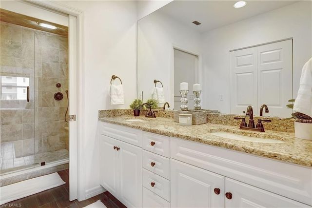 470 Launch CIR V-405, Naples, FL 34108