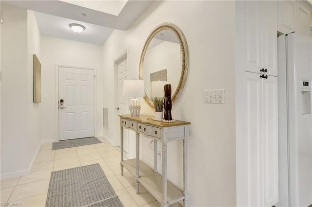 470 Launch CIR V-405, Naples, FL 34108