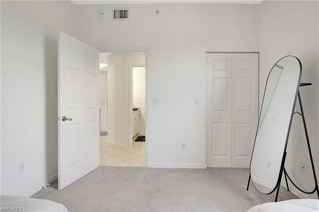 470 Launch CIR V-405, Naples, FL 34108