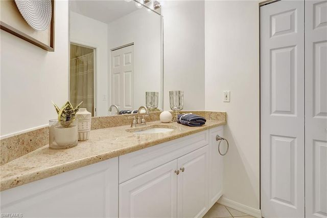 470 Launch CIR V-405, Naples, FL 34108