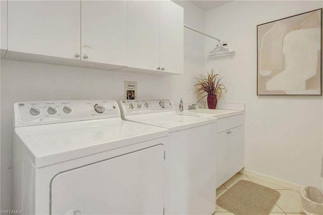 470 Launch CIR V-405, Naples, FL 34108