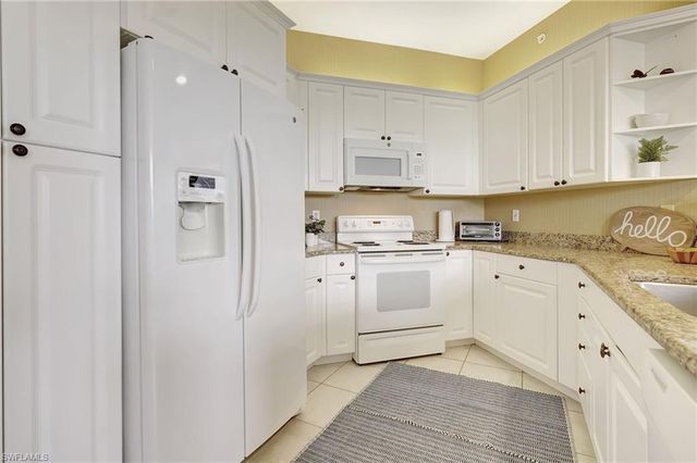 470 Launch CIR V-405, Naples, FL 34108