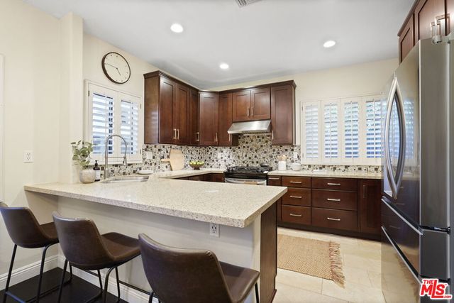 384 E Del Mar Boulevard, Pasadena, CA 91101