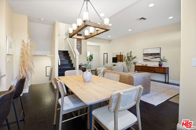 384 E Del Mar Boulevard, Pasadena, CA 91101