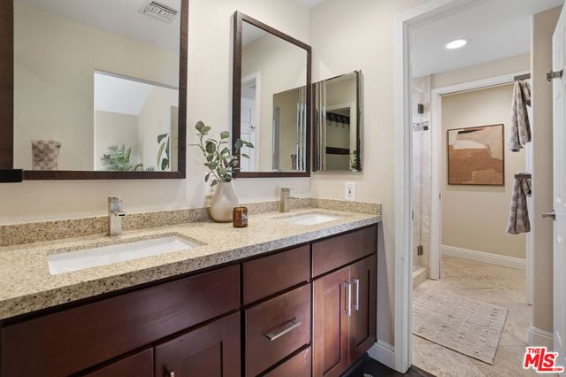 384 E Del Mar Boulevard, Pasadena, CA 91101