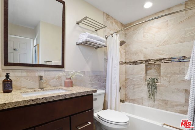 384 E Del Mar Boulevard, Pasadena, CA 91101