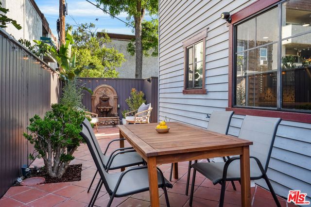 384 E Del Mar Boulevard, Pasadena, CA 91101