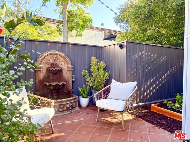 384 E Del Mar Boulevard, Pasadena, CA 91101