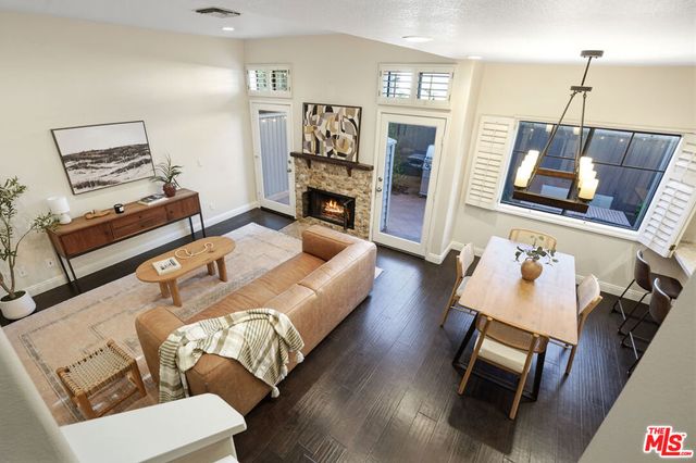 384 E Del Mar Boulevard, Pasadena, CA 91101