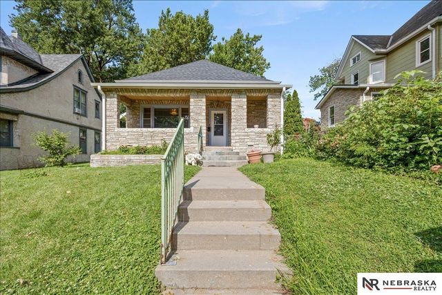 4308 S 22nd Street, Omaha, NE 68107