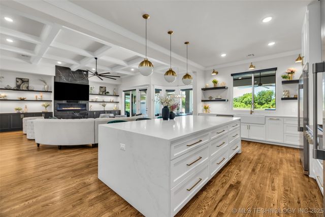 17076 S 31st East Avenue, Mounds, OK 74047