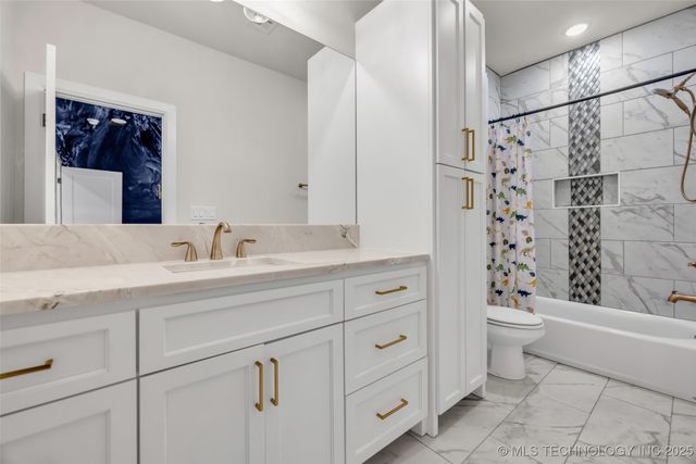 17076 S 31st East Avenue, Mounds, OK 74047