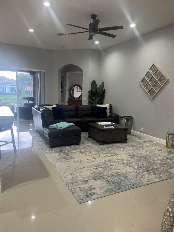 Image 12 of property listing at 12200 NW 77th Manor, Parkland, FL 33076