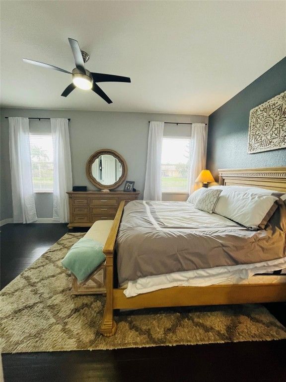 Image 21 of property listing at 12200 NW 77th Manor, Parkland, FL 33076